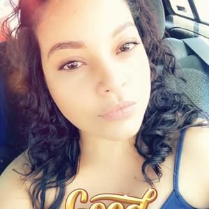 Meet your Posher, Yazmarie